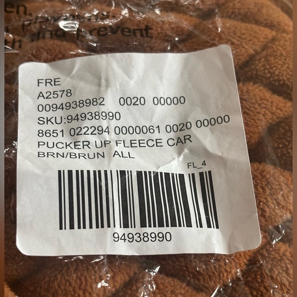 Free People Puckerup Fleece Carryall bag NWT - Picture 3 of 9